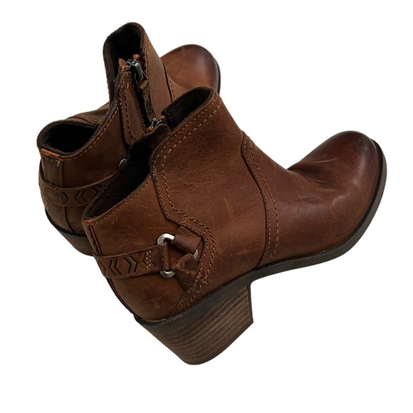 Teva Foxy Booties Brown Leather Round Toe Side Zip Ankle 6.5 - Picture 2 of 9